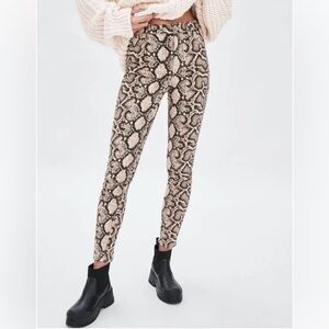 Zara Trafaluc Denim Collection Snakeskin Print Size 6